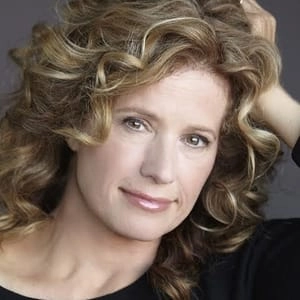 Assistir Nancy Travis online grátis no Superfilmes